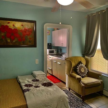 Апартаменты Cozy Private 1Br, Well Appointed, Near Providence, Ma, Ri Line, Easy Access To I-95 Потакет Экстерьер фото
